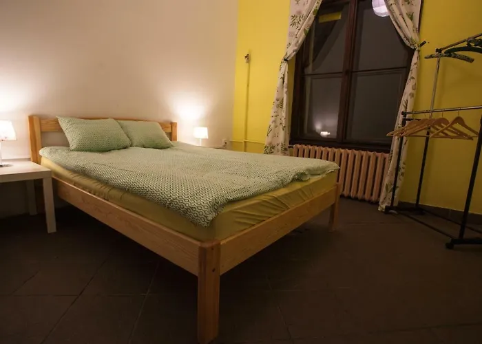 Locomotive Hostal Breslavia